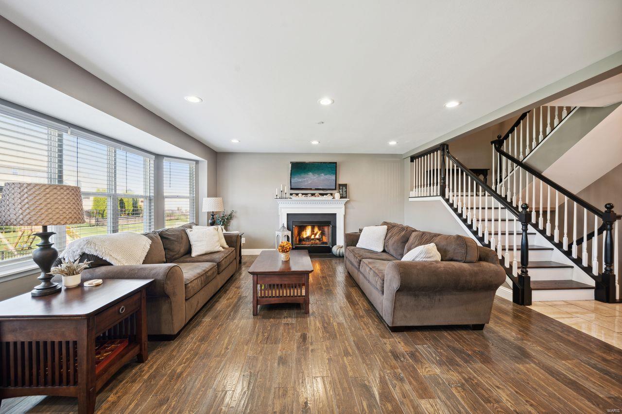 6214 Pathfinder Drive St. Louis, MO 63129 - Photo 6 of 32