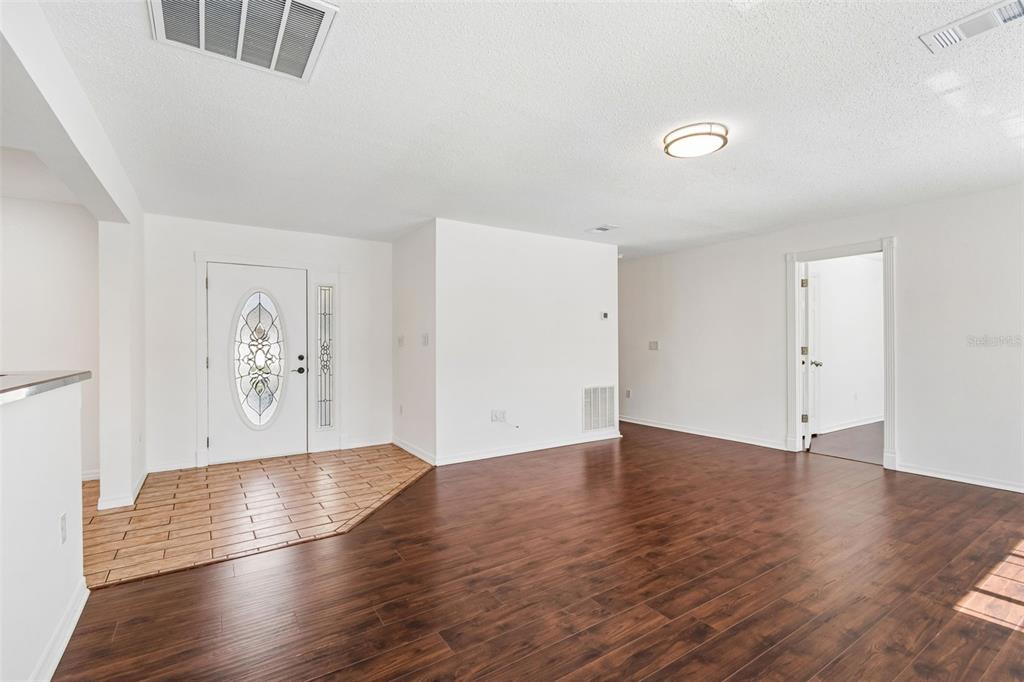 2959 Maple Court Dunedin, FL 34698 - Photo 21 of 63