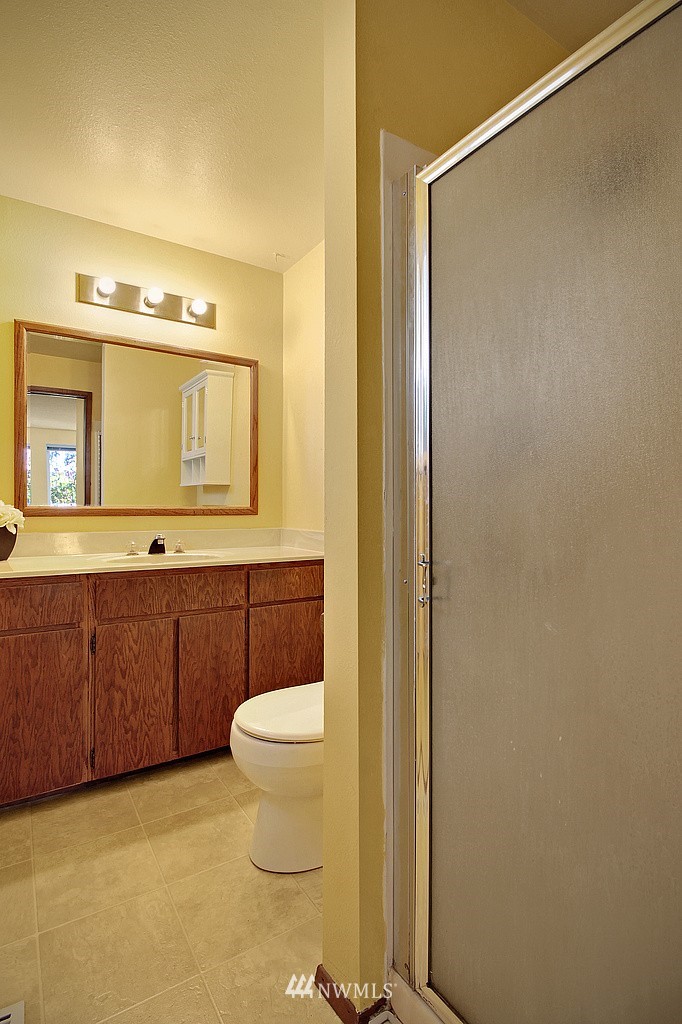 3107 Talbot Road South Renton, WA 98055 - Photo 7 of 11