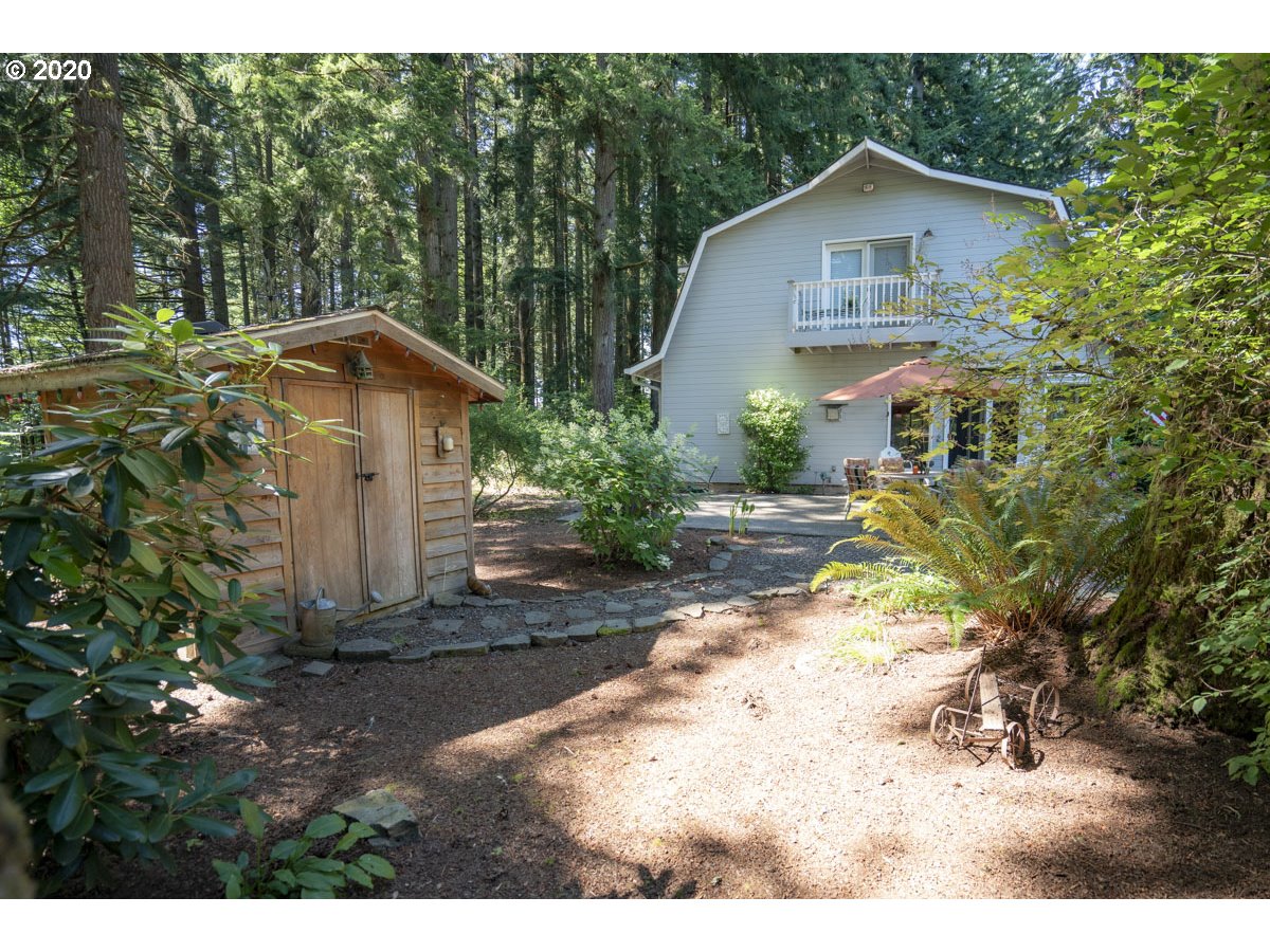 32953 Southeast Compton Road Boring, OR 97009 - Photo 5 of 32