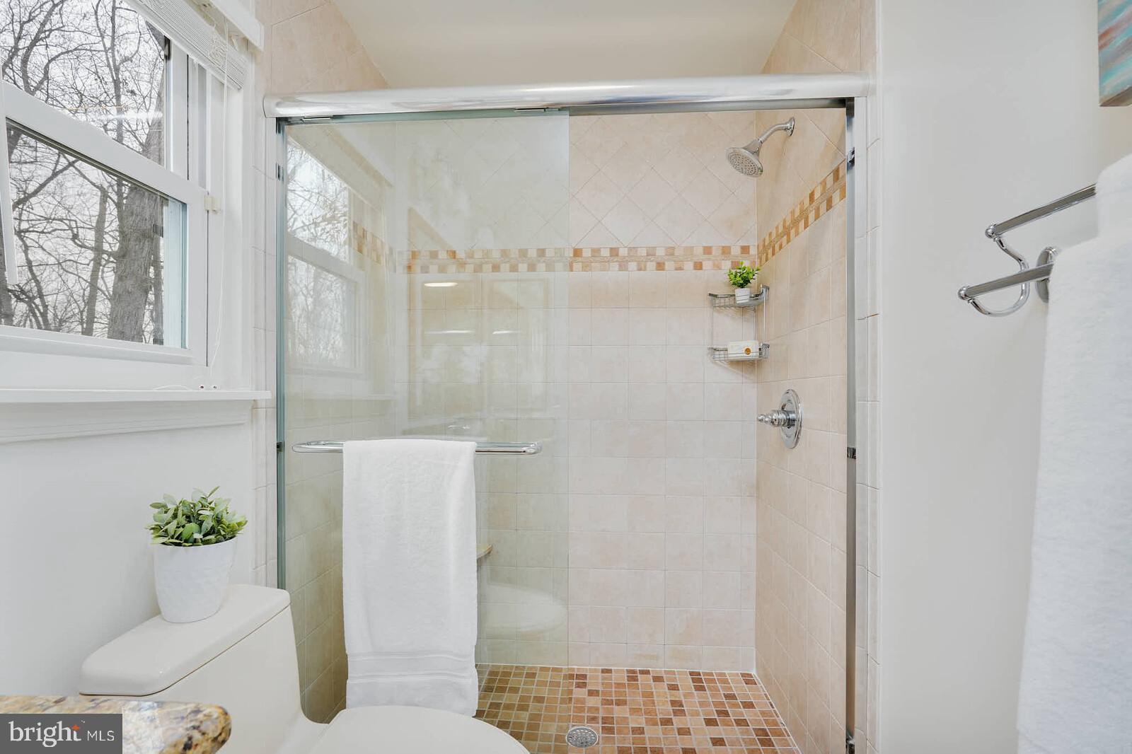 14316 Piccadilly Road Silver Spring, MD 20906 - Photo 29 of 57