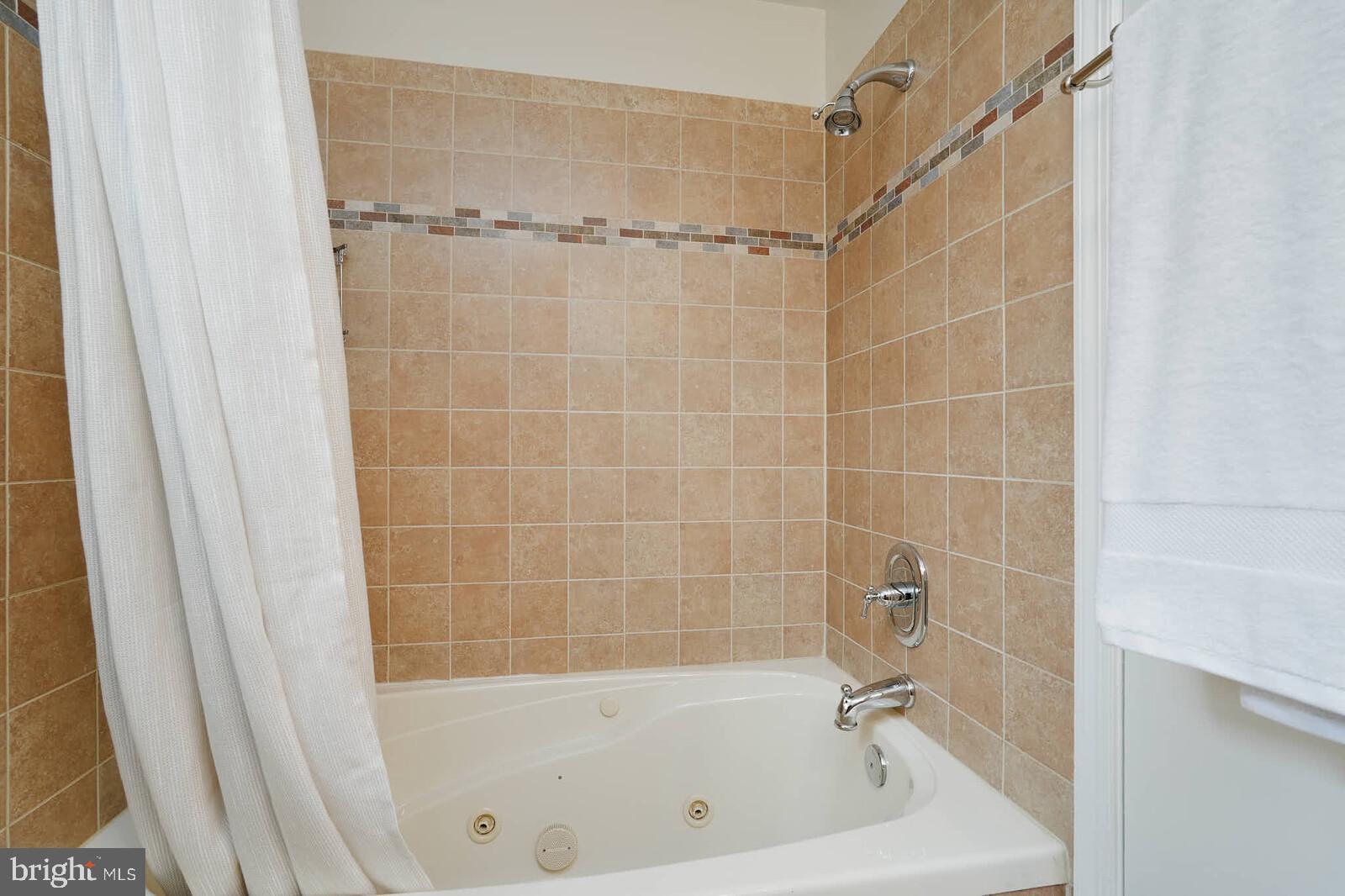 14316 Piccadilly Road Silver Spring, MD 20906 - Photo 36 of 57