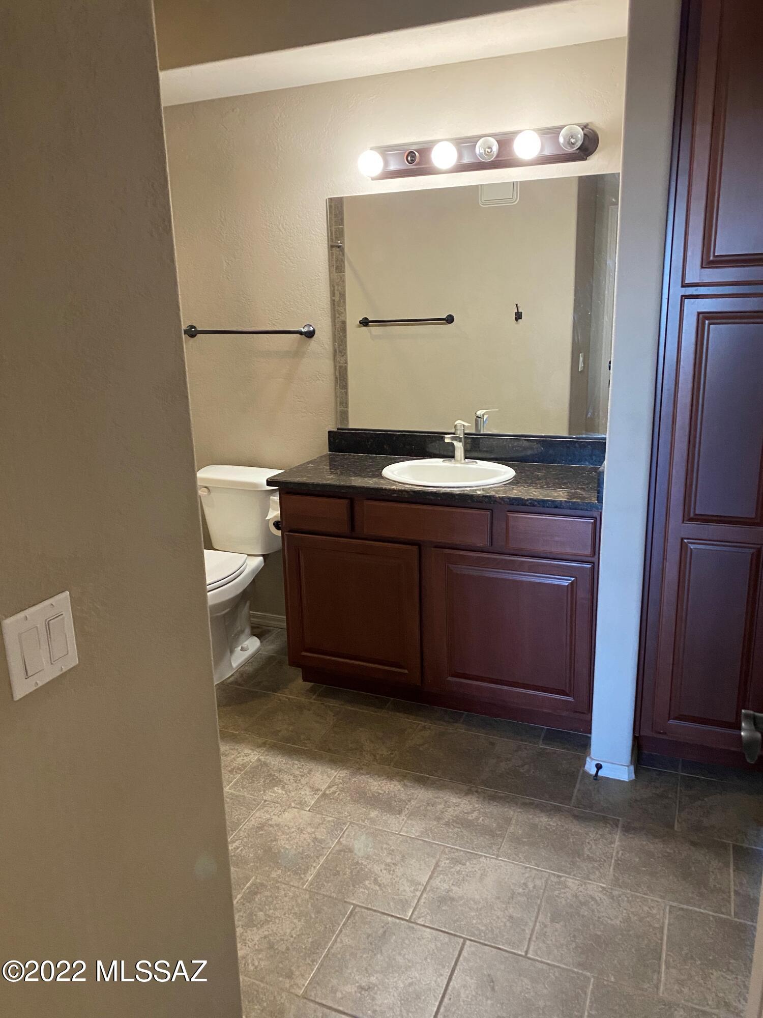 2550 East River Road, Unit 5206 Tucson, AZ 85718 - Photo 13 of 22