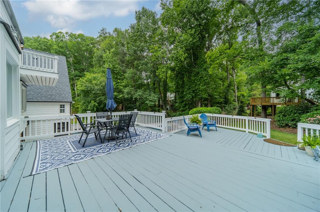 1109 Queensferry Road Cary, NC 27511 - Photo 33 of 36 Gallery Image 33