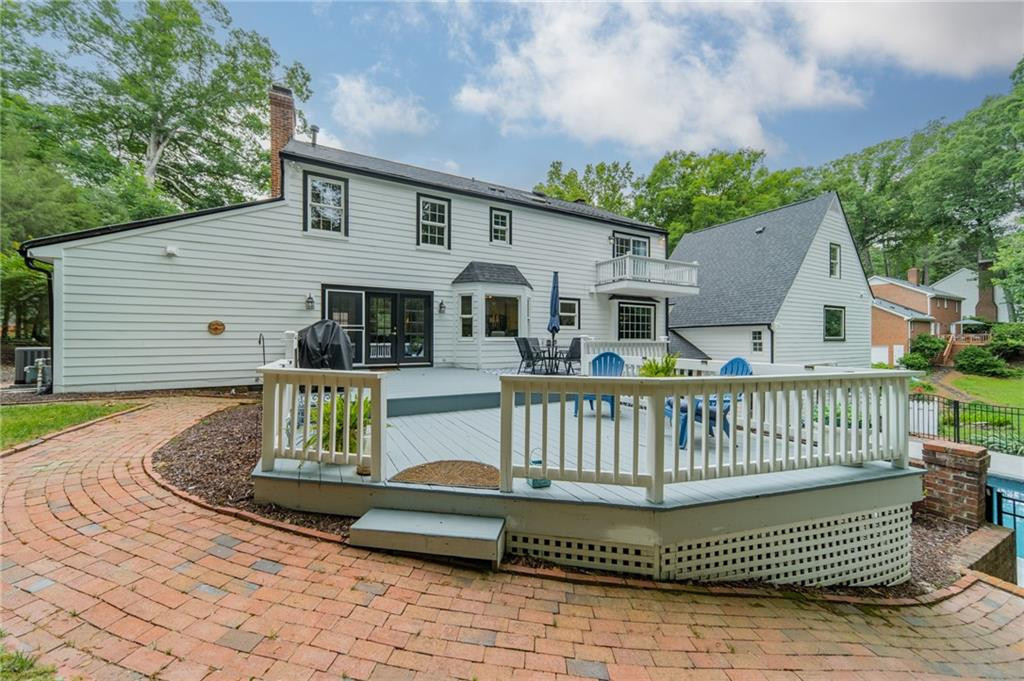 1109 Queensferry Road Cary, NC 27511 - Photo 35 of 36 Gallery Image 35