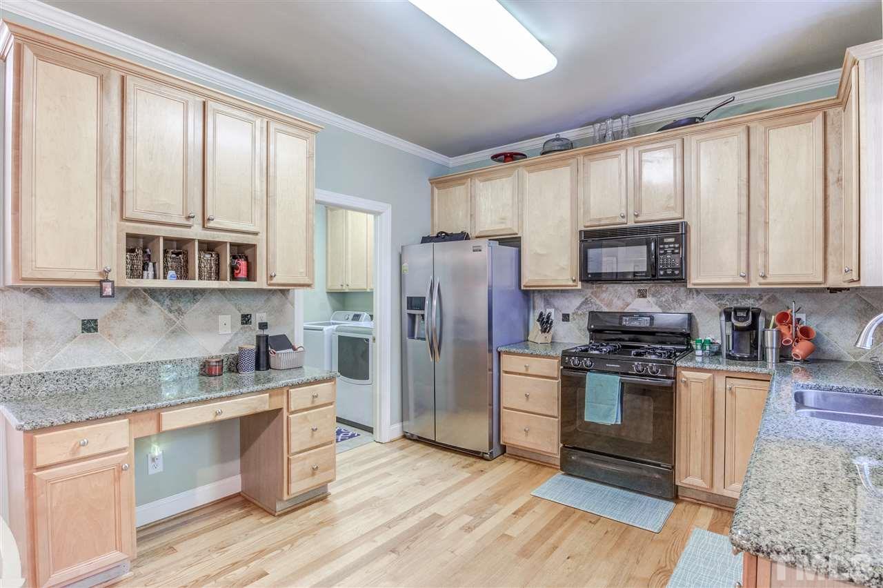 9245 Shallcross Way Raleigh, NC 27617 - Photo 12 of 30 Gallery Image 12