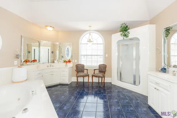 $599,900 | 2145 Britany East, Port Allen, LA 70767