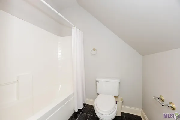 $599,900 | 2145 Britany East, Port Allen, LA 70767