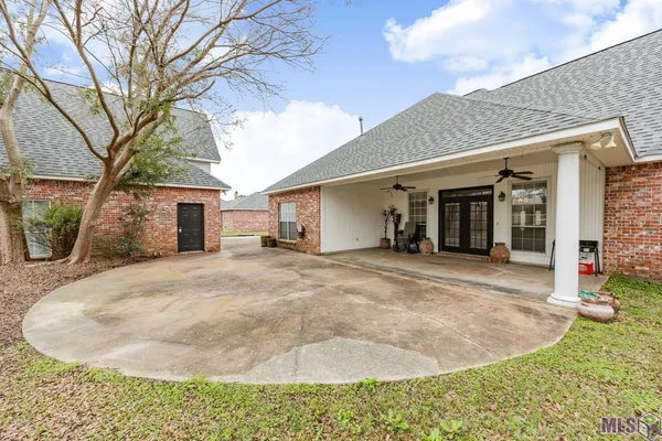 $599,900 | 2145 Britany East, Port Allen, LA 70767