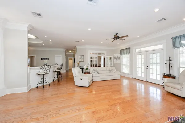 $599,900 | 2145 Britany East, Port Allen, LA 70767