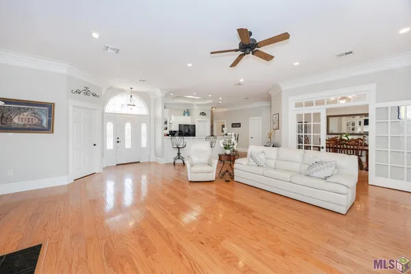 $599,900 | 2145 Britany East, Port Allen, LA 70767