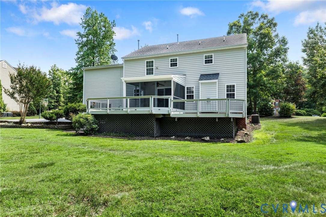 13524 Mountcastle Road Chesterfield, VA 23832 - Photo 31 of 44 Expansive backyard featuring a multi-level deck wi