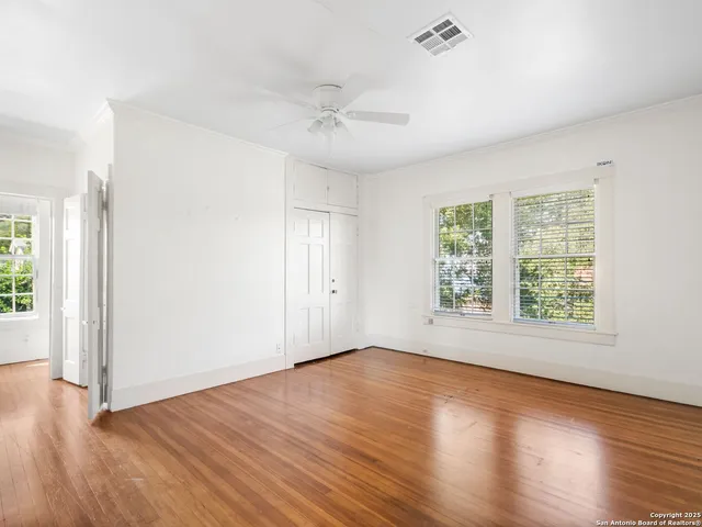 $1,900 | 235 East Huisache Avenue, Unit 1202, San Antonio, TX 78212