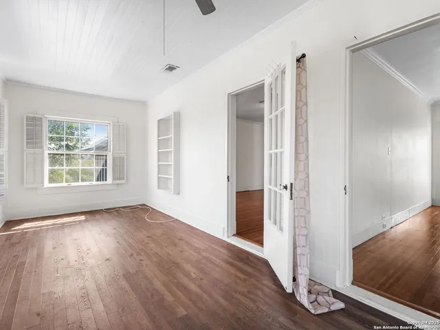 $1,900 | 235 East Huisache Avenue, Unit 1202, San Antonio, TX 78212