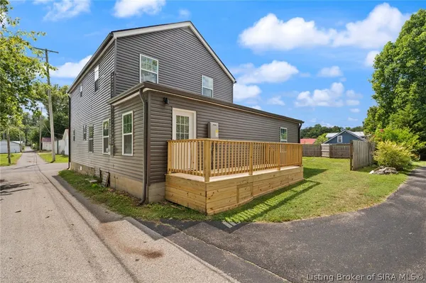 $299,900 | 104 Cook Street, Corydon, IN 47112