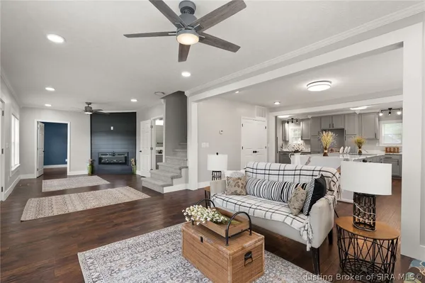 $299,900 | 104 Cook Street, Corydon, IN 47112