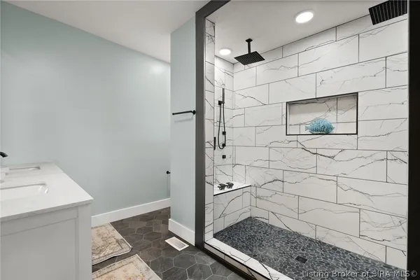 $299,900 | 104 Cook Street, Corydon, IN 47112