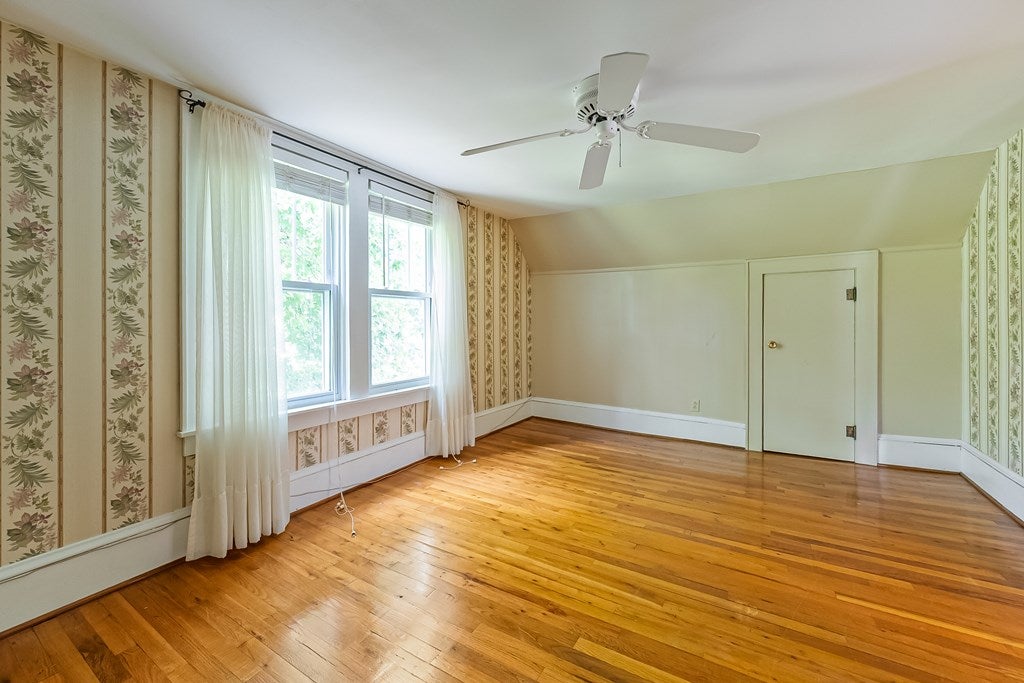 1714 Fort Chiswell Road Max Meadows, VA 24360 - Photo 41 of 100 Gallery Image 41