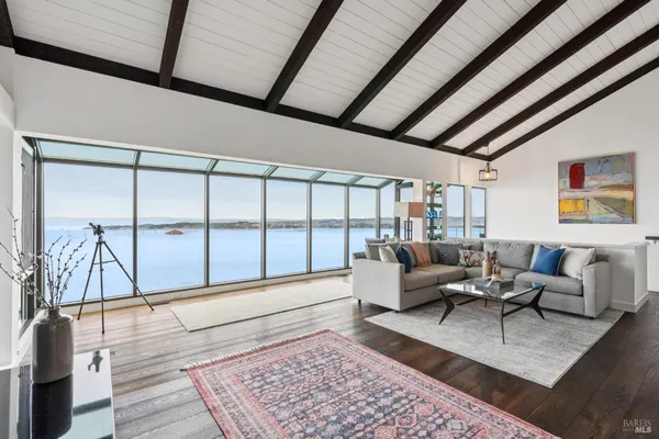 $2,695,000 | 132 Sugarloaf Drive, Tiburon, CA 94920