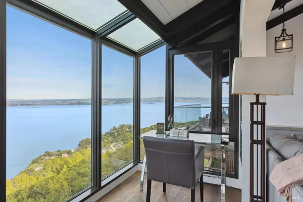 $2,695,000 | 132 Sugarloaf Drive, Tiburon, CA 94920
