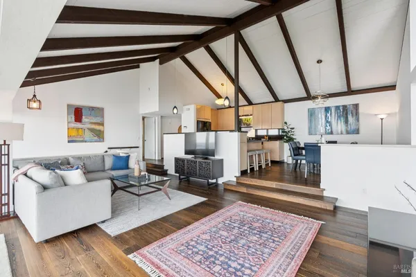 $2,695,000 | 132 Sugarloaf Drive, Tiburon, CA 94920