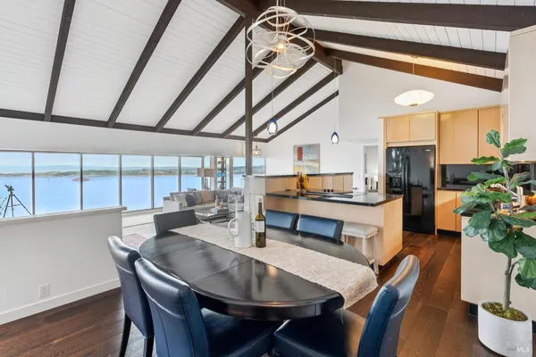 $2,695,000 | 132 Sugarloaf Drive, Tiburon, CA 94920