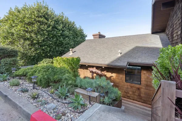 $2,695,000 | 132 Sugarloaf Drive, Tiburon, CA 94920