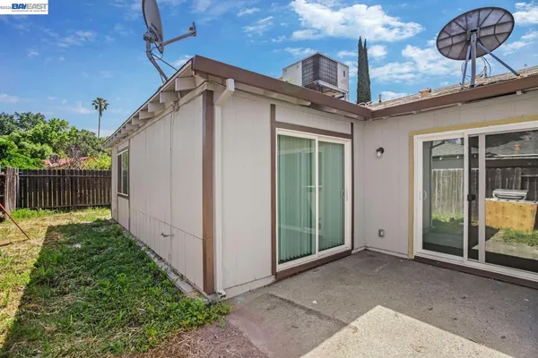$658,888 | 8710 Kelley Drive, Stockton, CA 95209