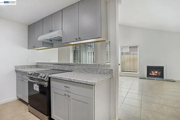 $658,888 | 8710 Kelley Drive, Stockton, CA 95209