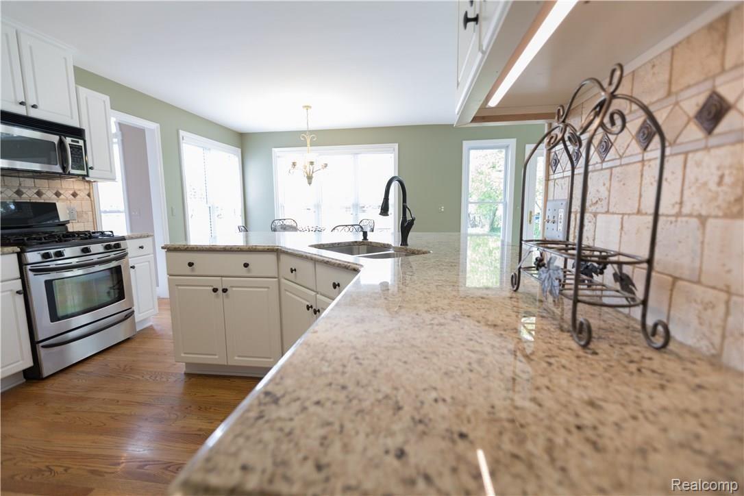 70717 McVicar Road Romeo, MI 48065 - Photo 10 of 46 -170519untitled1J6A9766.jpg