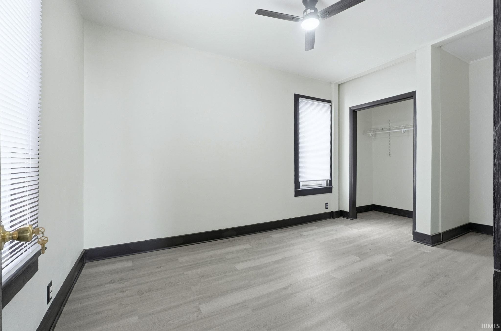 2406 Miner Street Fort Wayne, IN 46807 - Photo 18 of 33