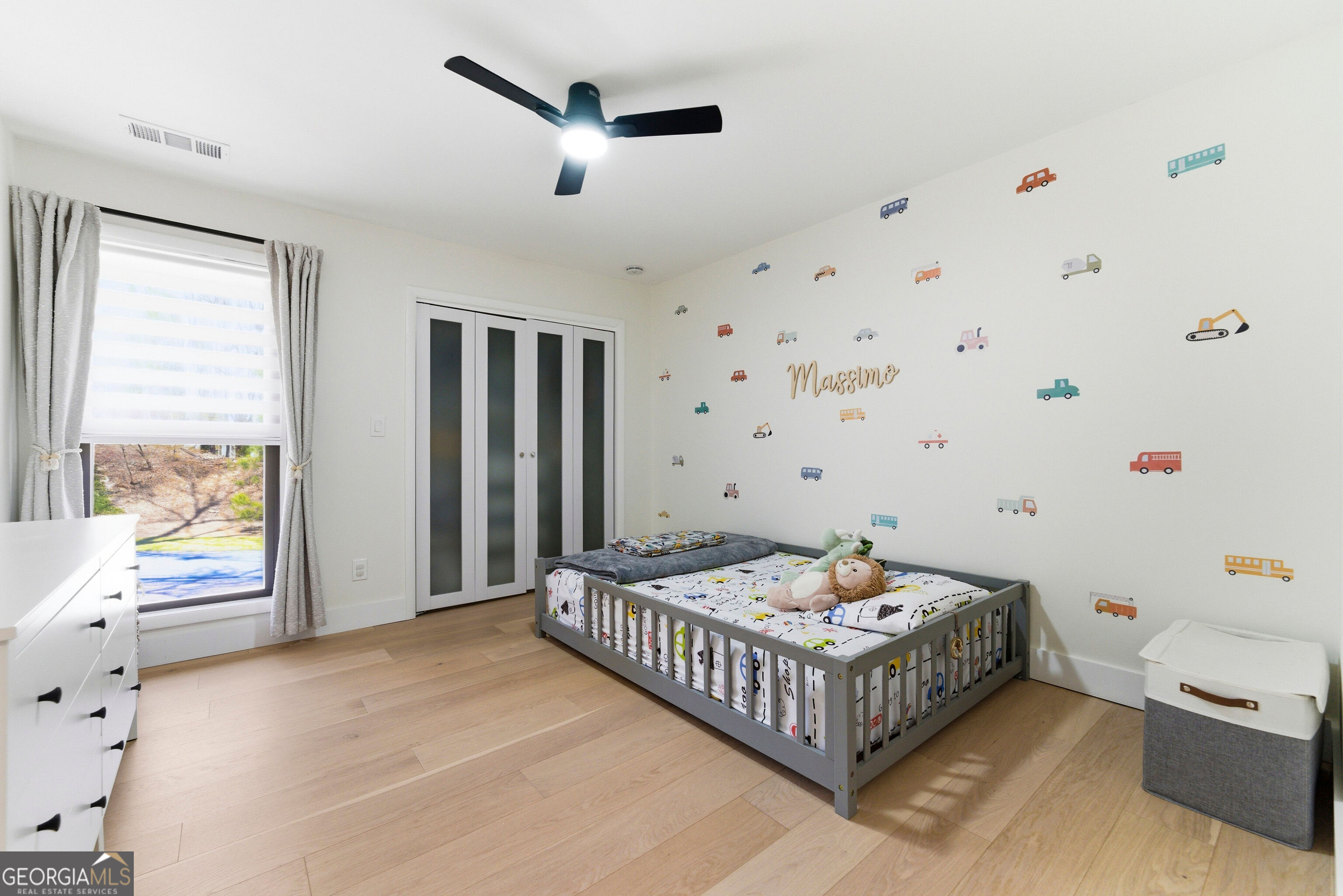 2704 Long Lake Drive Northeast Roswell, GA 30075 - Photo 22 of 48