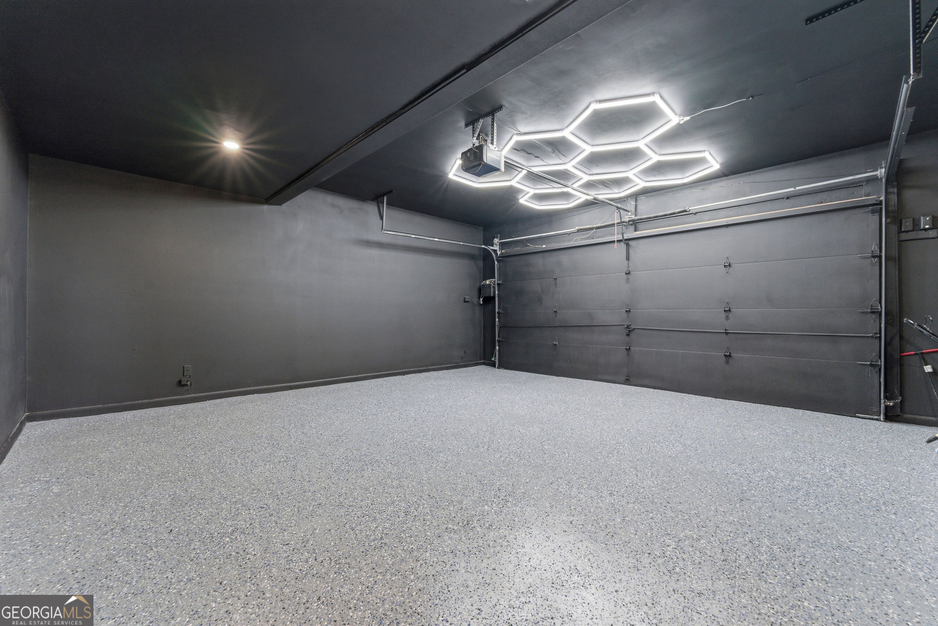 2704 Long Lake Drive Northeast Roswell, GA 30075 - Photo 35 of 48