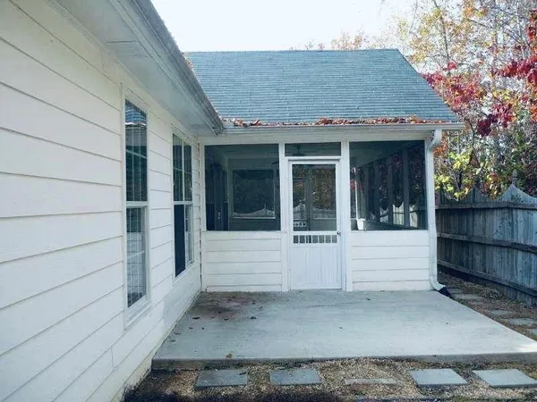 $2,100 | 1118 Low Water Way Southeast, Lawrenceville, GA 30045