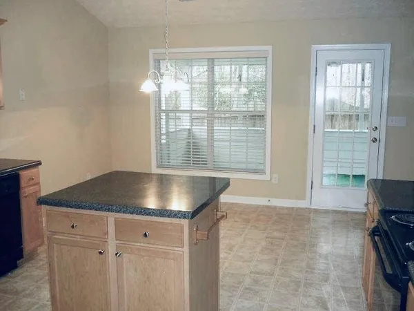 $2,100 | 1118 Low Water Way Southeast, Lawrenceville, GA 30045