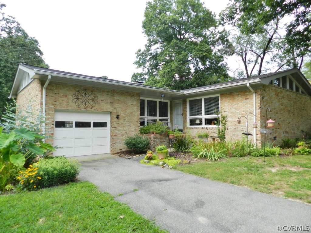 9010 Prince Road Henrico, VA 23228 - Photo 1 of 24 Gallery Image 1