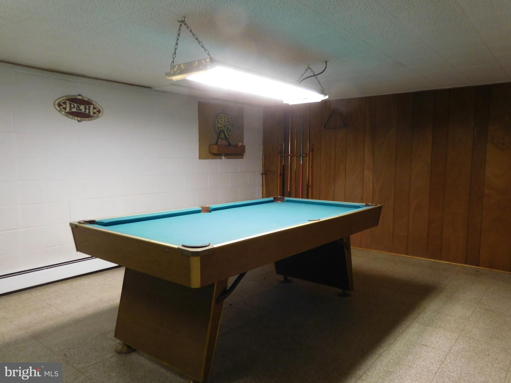 910 Hubbs Street Delran, NJ 08075 - Photo 19 of 33 Finished room in basement