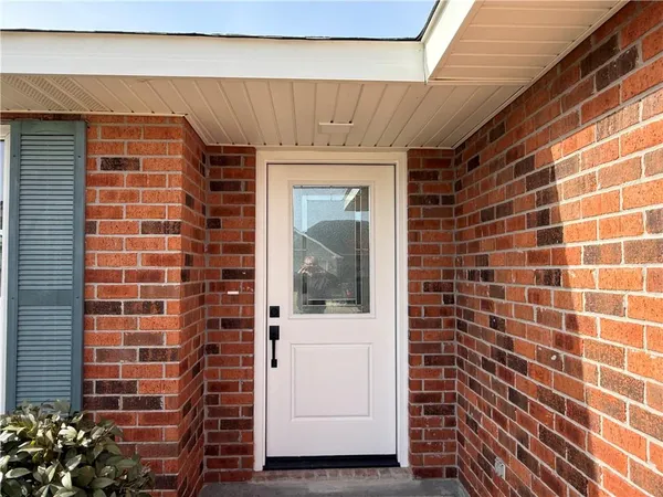 $276,000 | 264 Oak Point Drive, Laplace, LA 70068