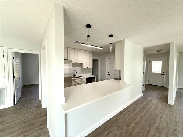 $276,000 | 264 Oak Point Drive, Laplace, LA 70068