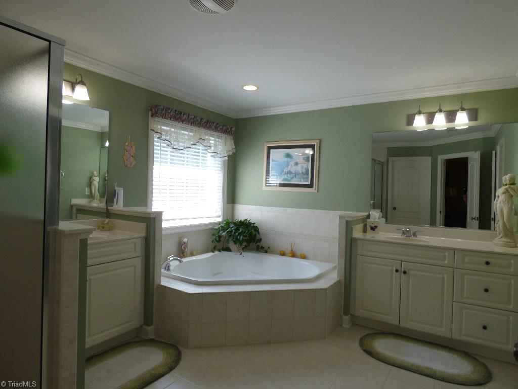 7816 Wilson Farm Road Summerfield, NC 27358 - Photo 14 of 28