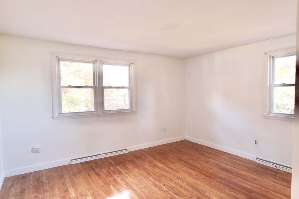 64 River Street Middleton, MA 01949 - Photo 11 of 33