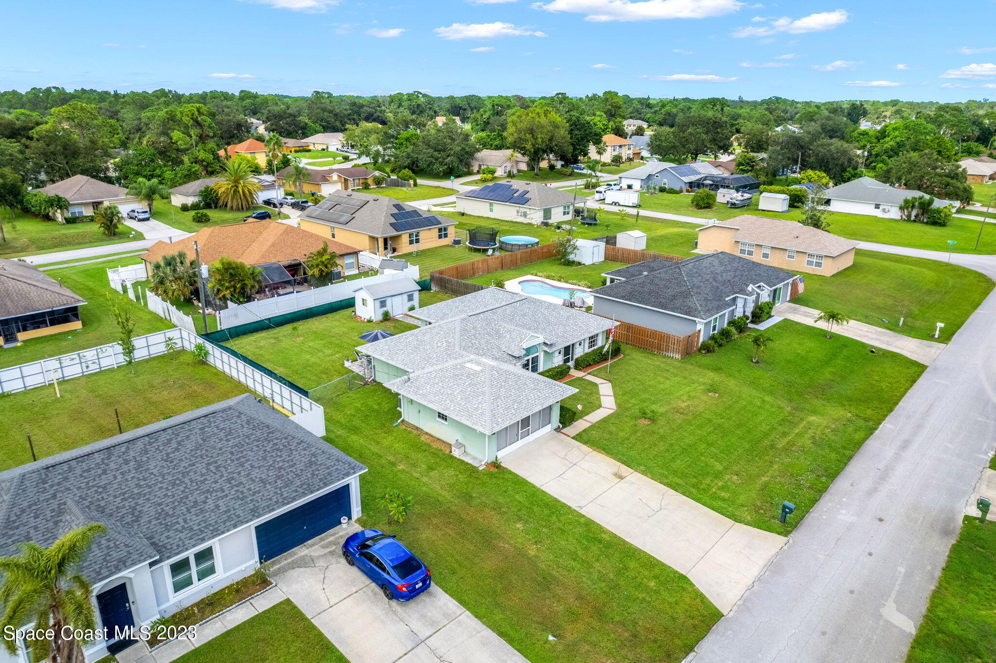 407 Godfrey Road Southeast Palm Bay, FL 32909 - Photo 22 of 25 407 Godfrey Rd - 30