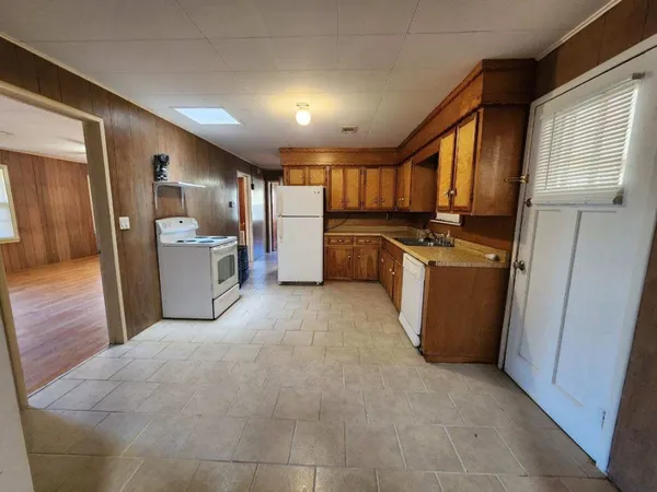 $155,000 | 7121 Highway 94, Hudson, TX 75904