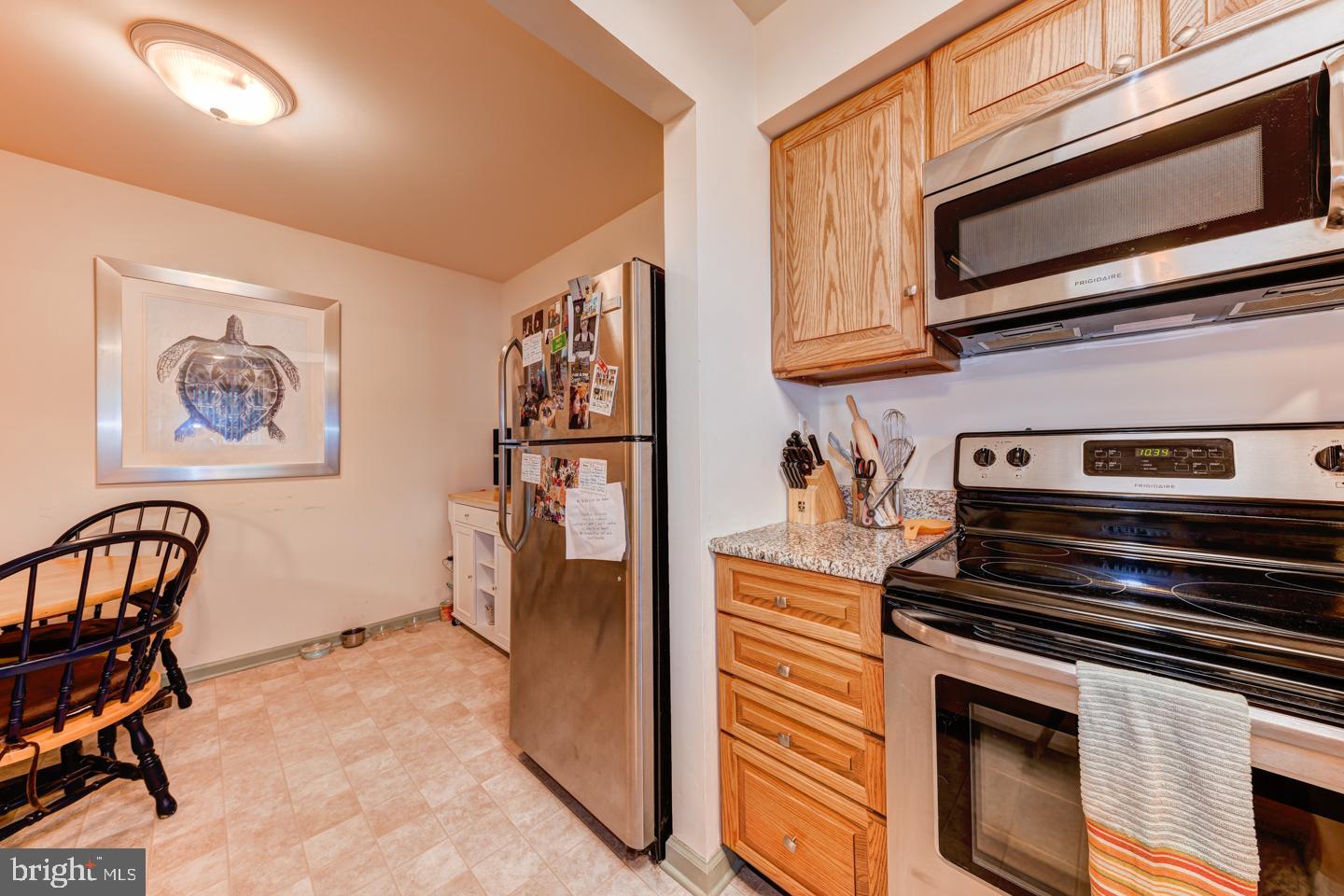 24 Trafalgar Road, Unit 233 Doylestown, PA 18901 - Photo 10 of 23 Open to the breakfast room