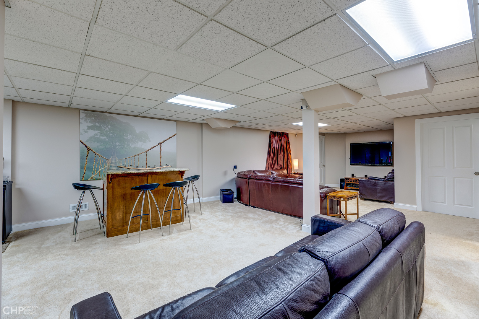275 Lawton Road Riverside, IL 60546 - Photo 27 of 35 a living room with furniture