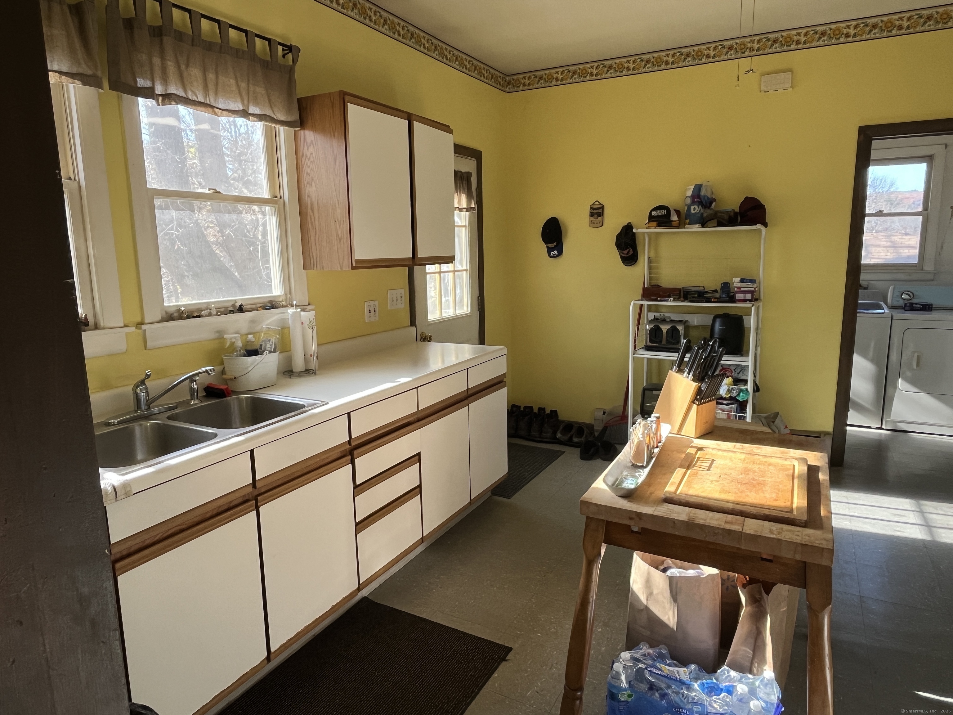 41 Prospect Street North Canaan, CT 06018 - Photo 3 of 13