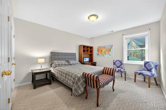 $820,000 | 17644 Myrtlewood Drive, Chesterfield, MO 63005