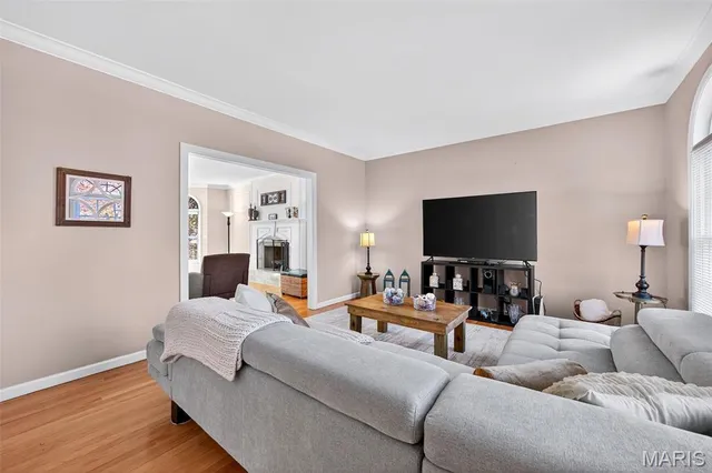 $820,000 | 17644 Myrtlewood Drive, Chesterfield, MO 63005