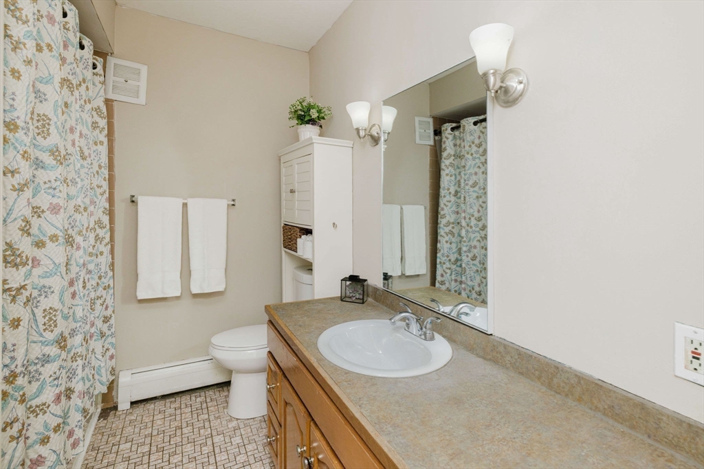 464 Bank Street, Unit 10 Fall River, MA 02720 - Photo 12 of 22