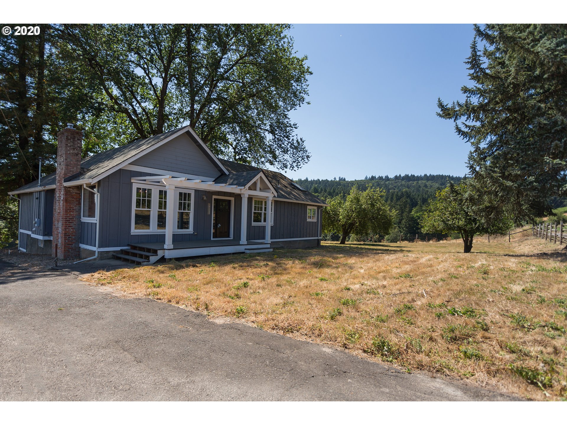 19660 Northeast Niederberger Road Dundee, OR 97115 - Photo 3 of 29 Gallery Image 3